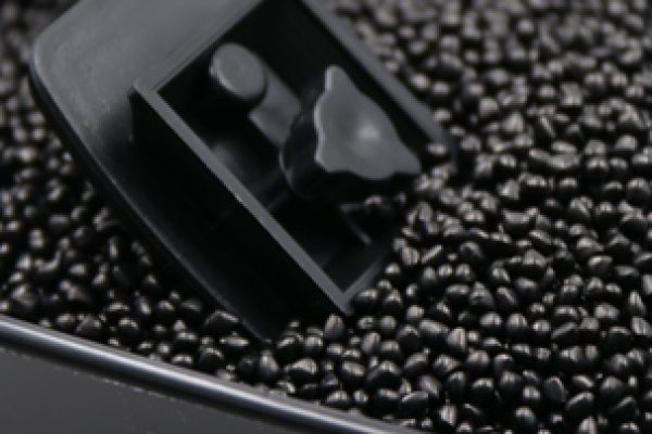 e8a556df-3f43-4180-be07-231717fde190